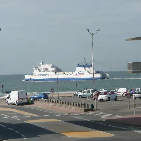 Escale Marine A 4 Etoiles Apartment Calais